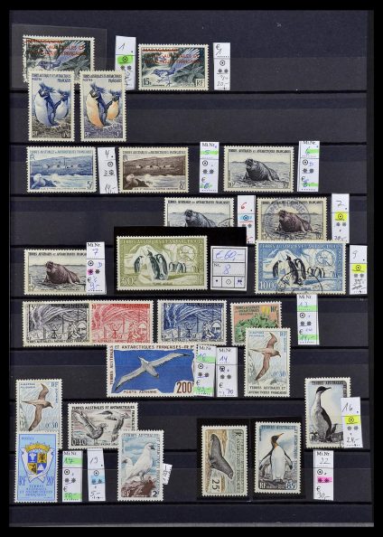 Postzegelverzameling 34068 Frans Antarctica 1955-2016.