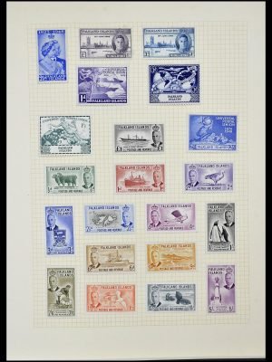 Foto van Postzegelverzameling 34331 Engelse koloniën 1937-1995.