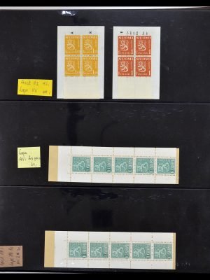 34841 Finland postzegelboekjes 1959-2000.