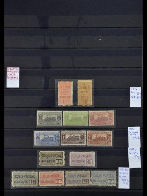 34994 Frankrijk pakketzegels 1892-1945.