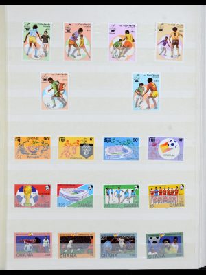 35878 WK voetbal 1982 en 1986.