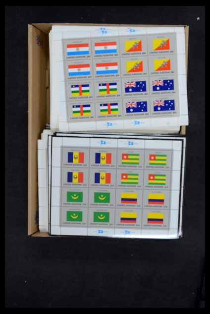 36267 Verenigde Naties vlaggenvellen 1980-2001. - Afbeelding 1