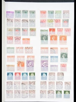 36634 Wereld perfins 1900-1960.