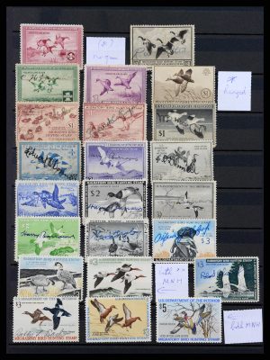 37321 USA duckstamps 1935-1996.