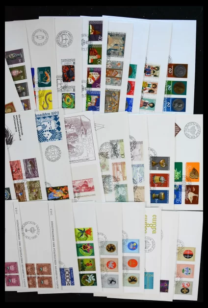 38203 Liechtenstein FDC's 1961-2011. - Afbeelding 1