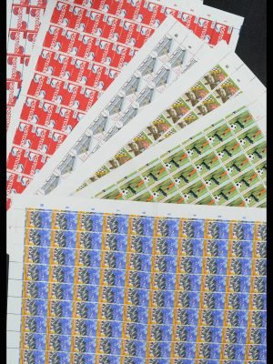 38358 Nederland vellen 1977-1984.