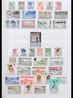 38738 Papua Nieuw Guinea 1952-2002.